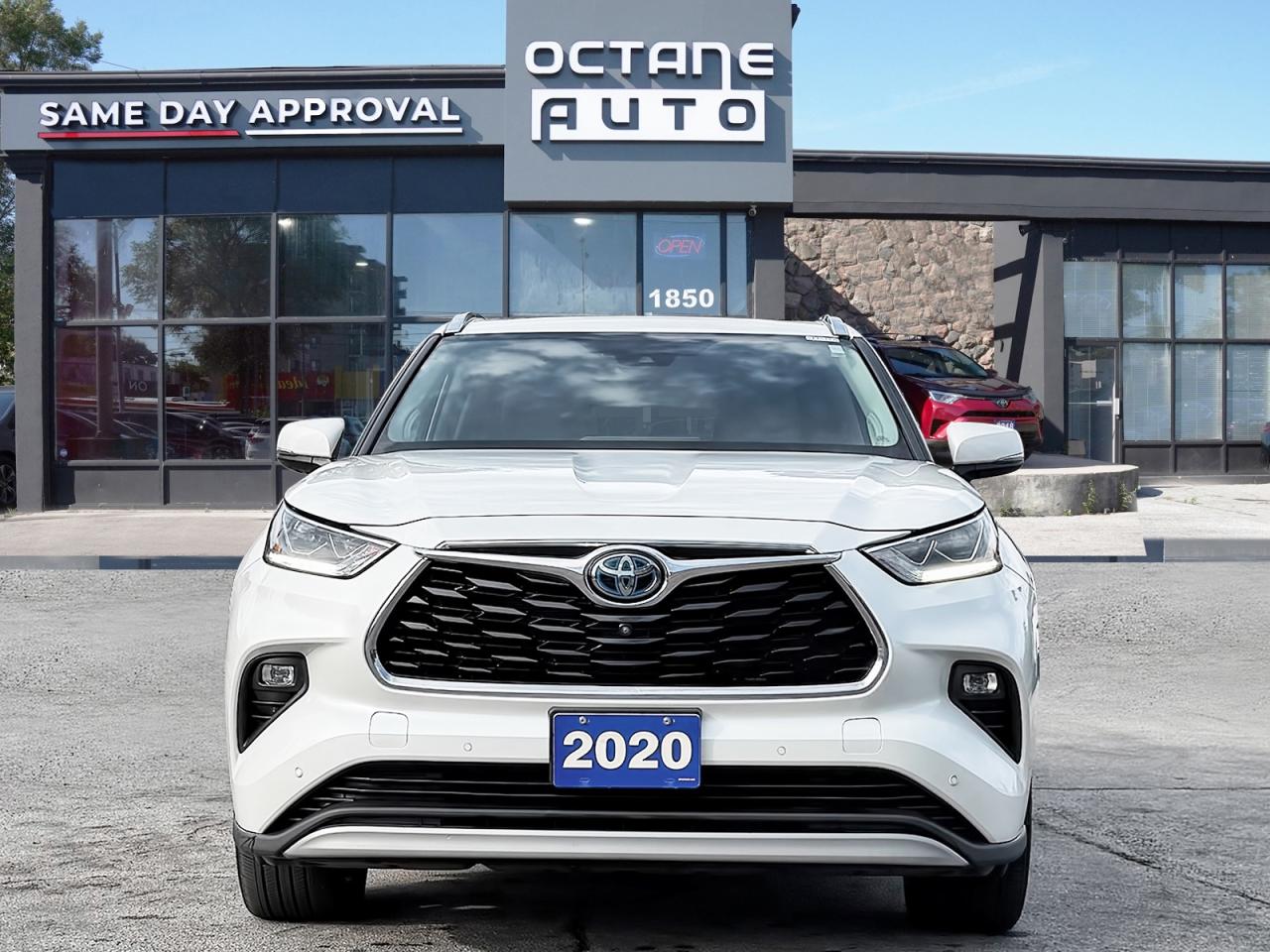 2020 Toyota Highlander HYBRID Limited AWD - Photo #2