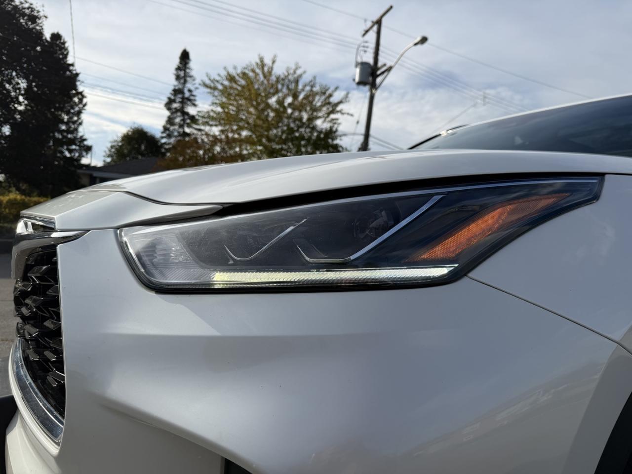 2020 Toyota Highlander HYBRID Limited AWD - Photo #6