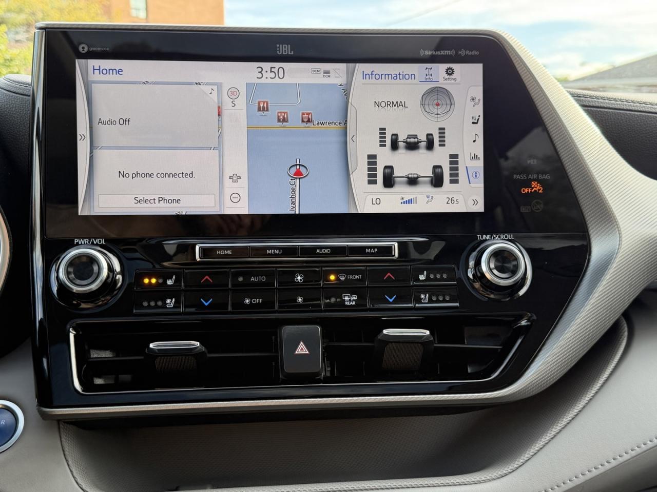 2020 Toyota Highlander HYBRID Limited AWD - Photo #21
