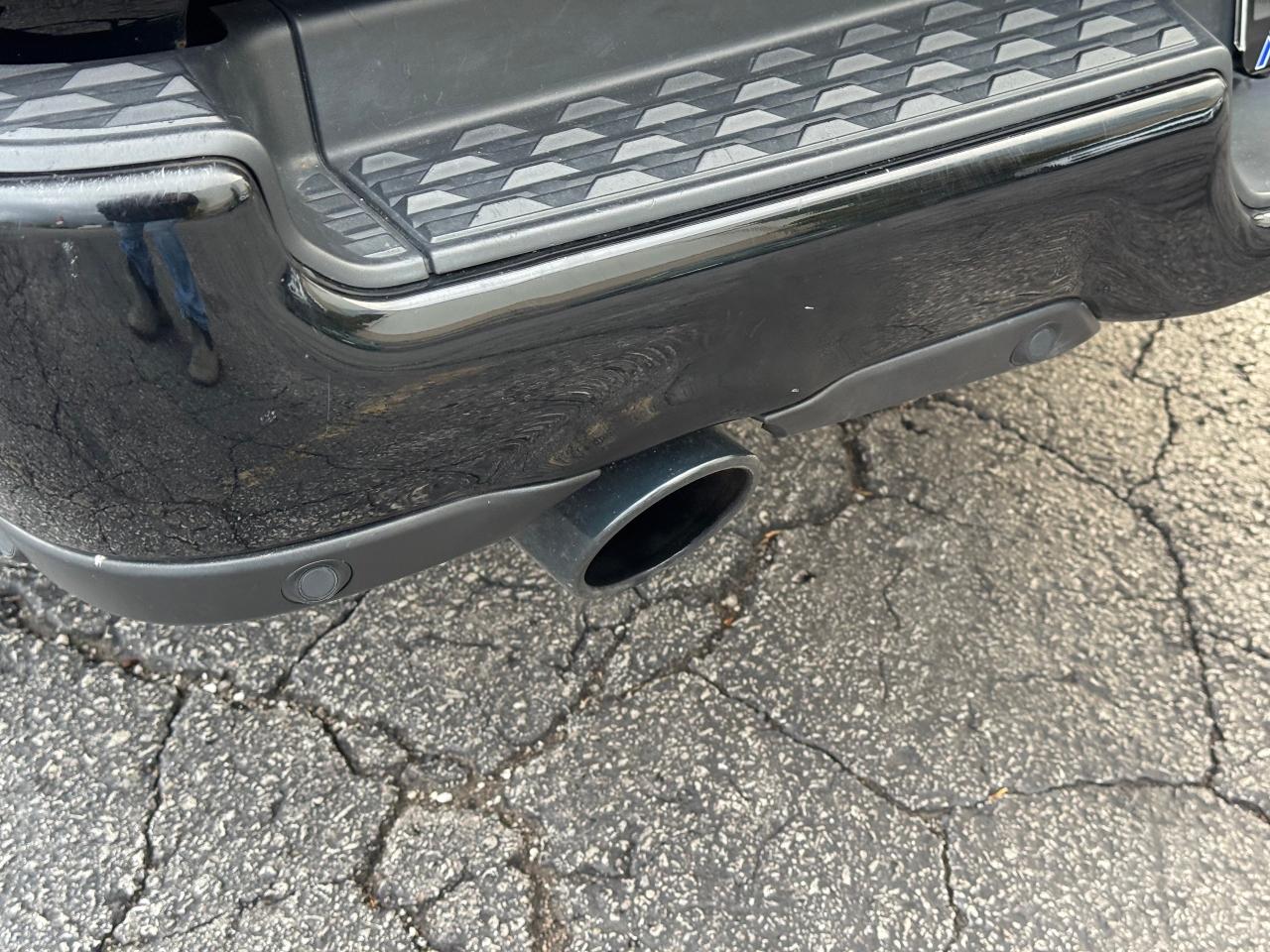 2019 RAM 1500 Laramie **MOON ROOF** - Photo #16