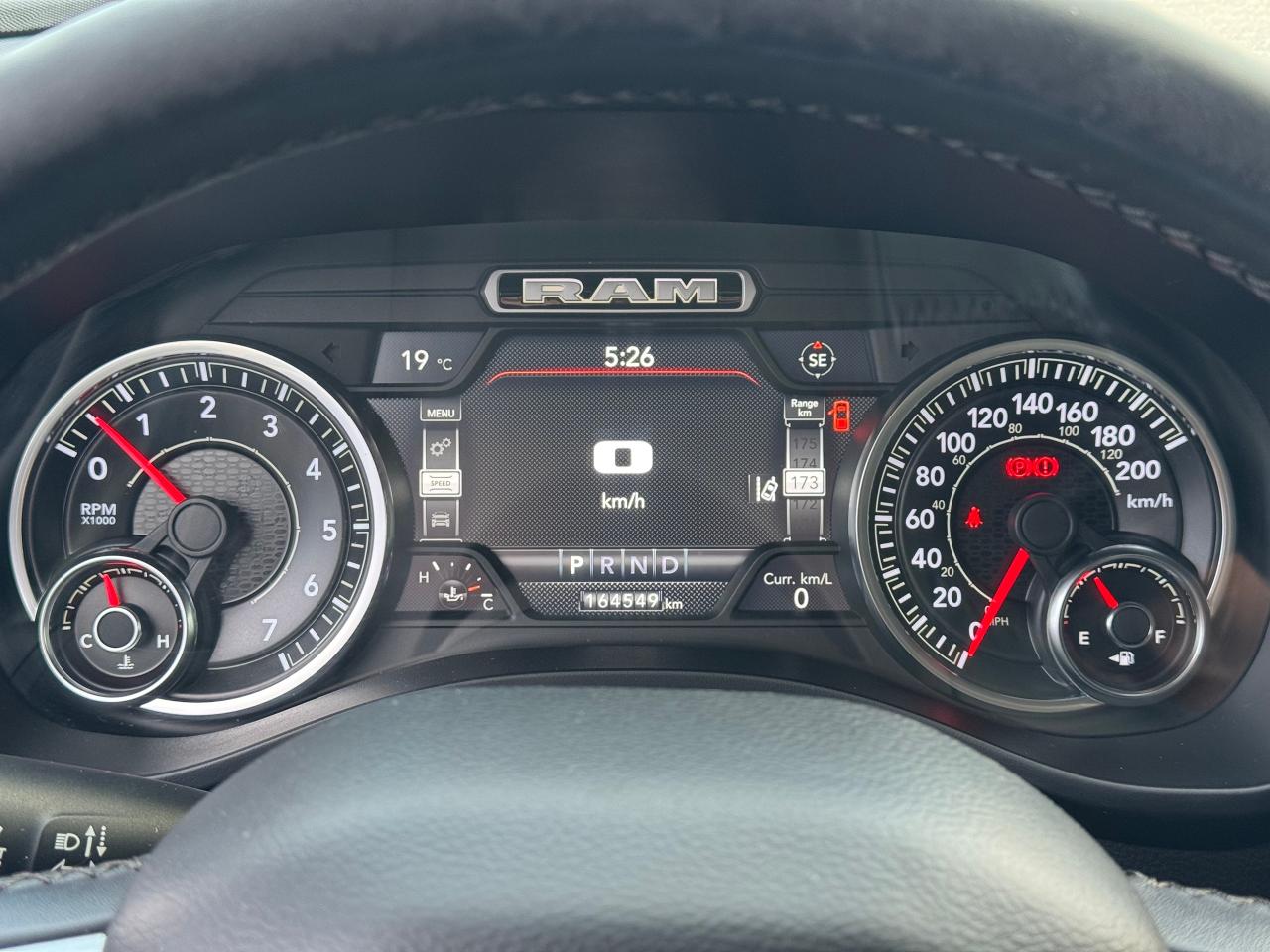 2019 RAM 1500 Laramie **MOON ROOF** - Photo #22