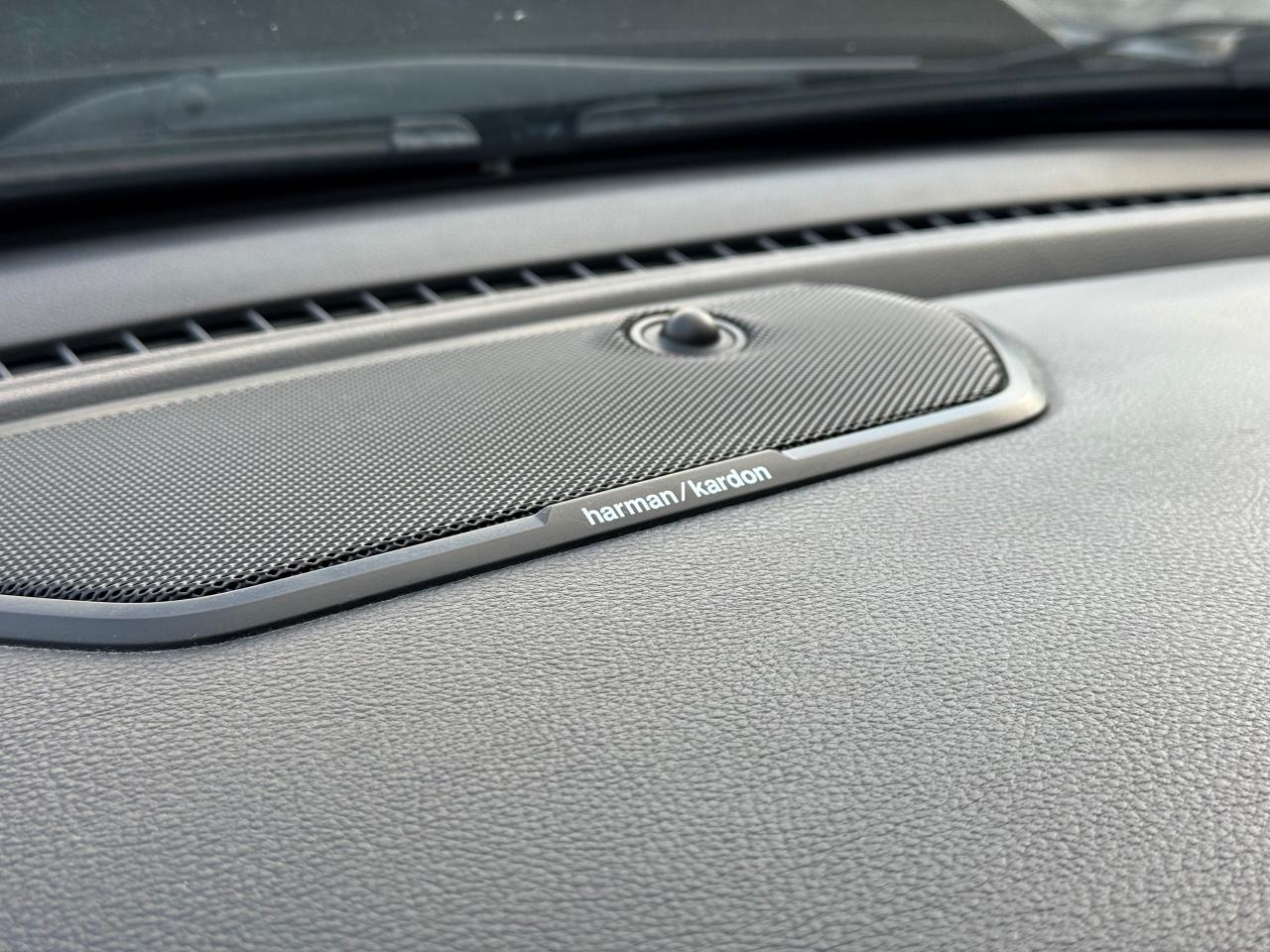 2019 RAM 1500 Laramie **MOON ROOF** - Photo #30