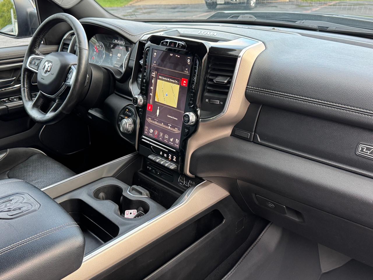 2019 RAM 1500 Laramie **MOON ROOF** - Photo #38