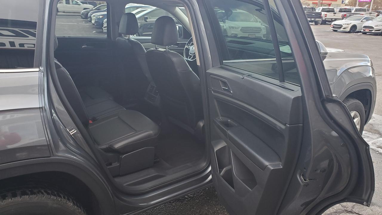 2018 Volkswagen Atlas Comfortline 3.6 FSI 4MOTION-"NO TAX SALE-MAX $2000 Photo