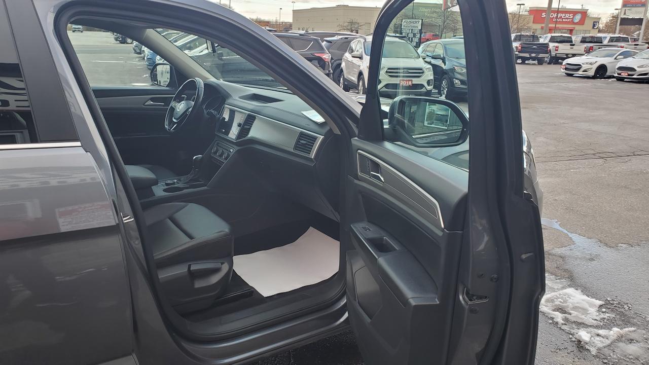 2018 Volkswagen Atlas Comfortline 3.6 FSI 4MOTION-"NO TAX SALE-MAX $2000 - Photo #10