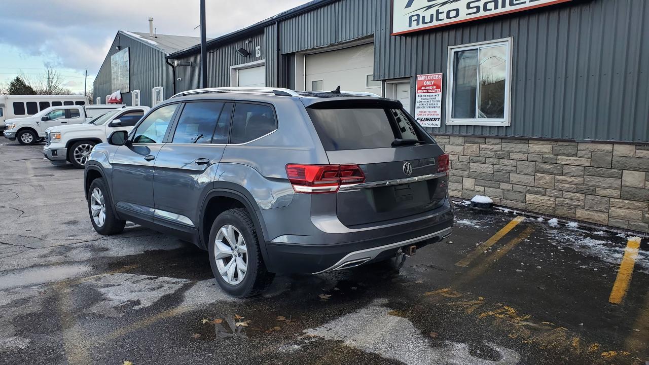 2018 Volkswagen Atlas Comfortline 3.6 FSI 4MOTION-"NO TAX SALE-MAX $2000 - Photo #3