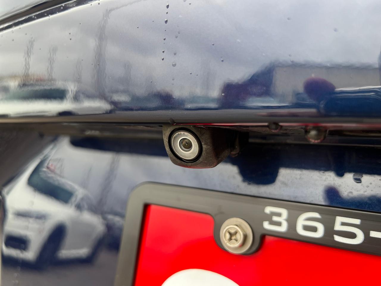 2017 Honda CR-V Touring No Accidents AWD Heated Seats Blindspot - Photo #9