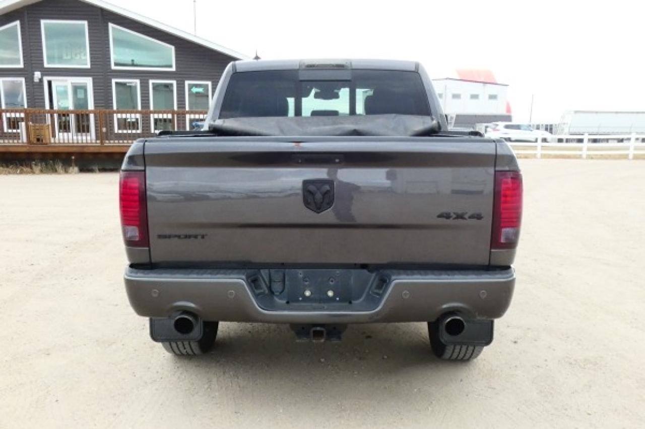 2018 Dodge Ram 1500 Sport 5.7L HEMI w/H&C L, S/R, NAV, BUC - Photo #7