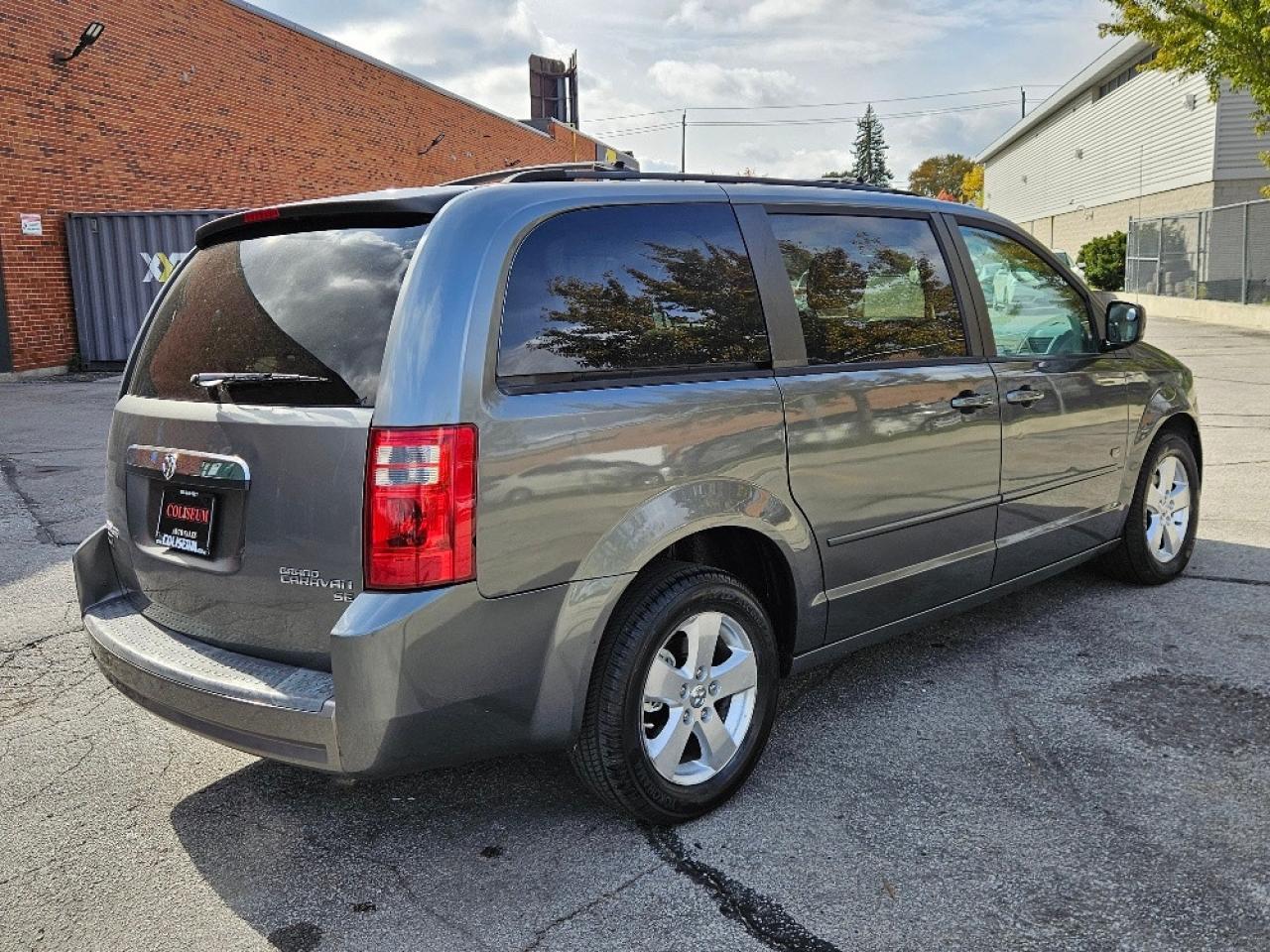2009 Dodge Grand Caravan SE-ONLY 72K-FULL STOW N GO-REMOTE START Photo4