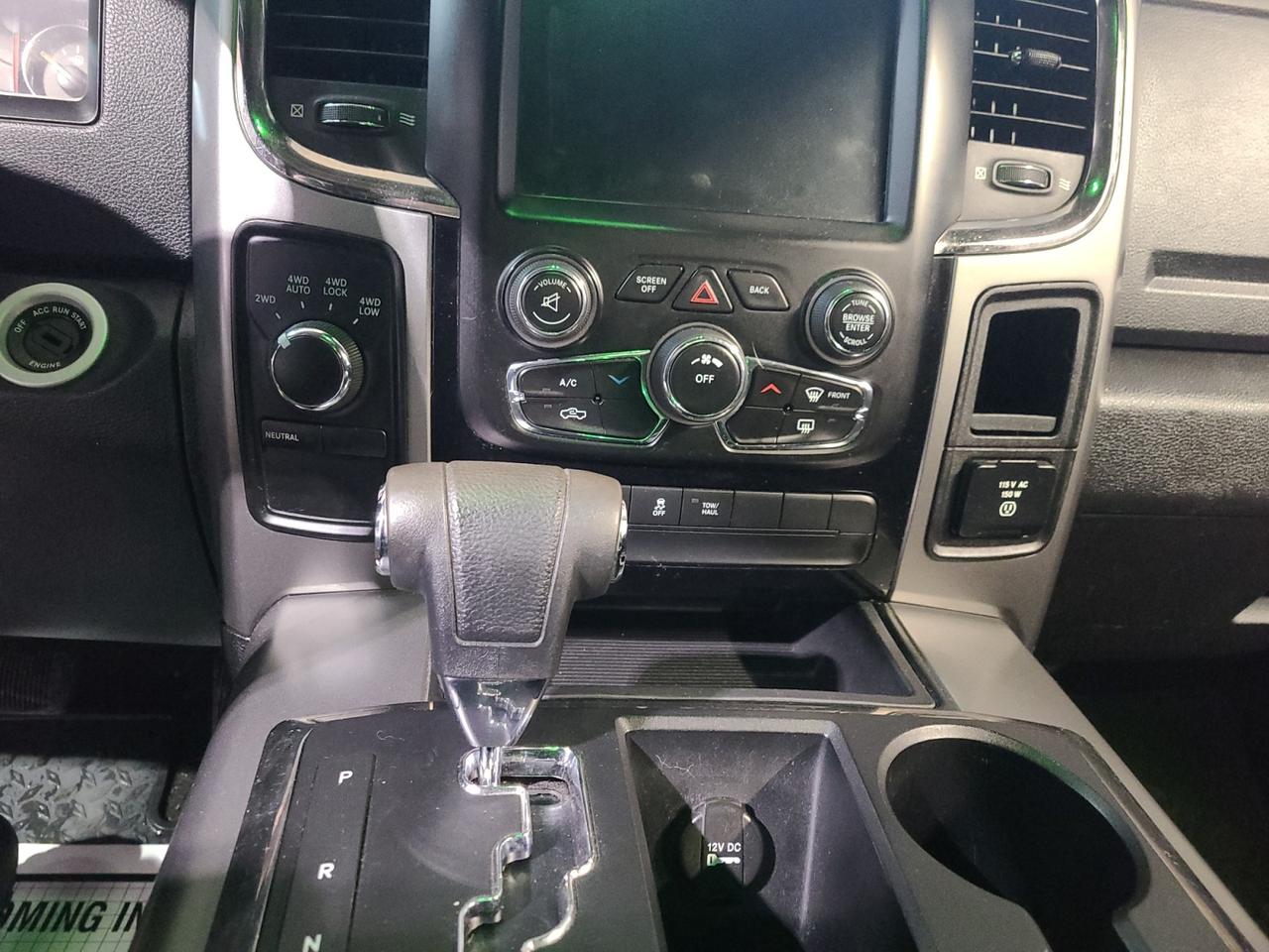 2013 RAM 1500 SPORT - Photo #15