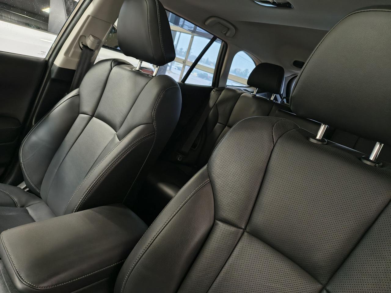 2021 Subaru Outback LIMITED Photo0