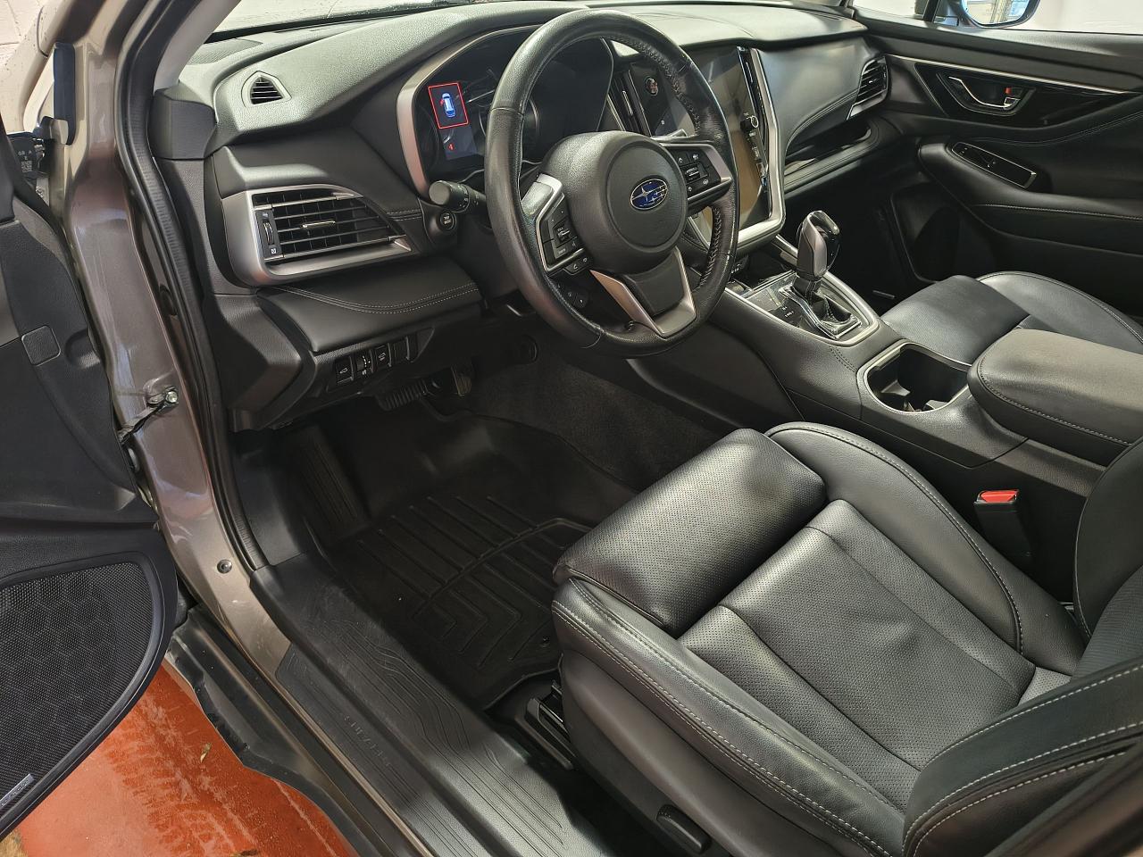 2021 Subaru Outback LIMITED Photo0