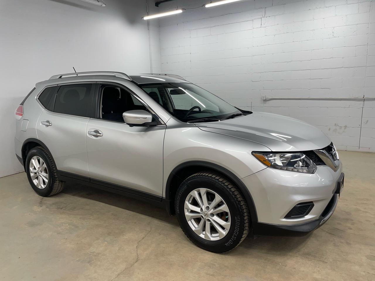 Used 2015 Nissan Rogue SV for sale in Guelph, ON