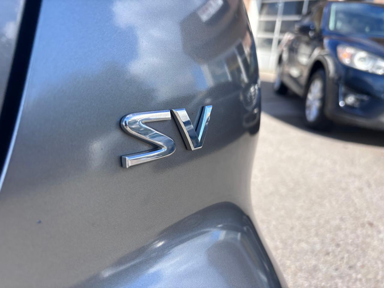 2016 Nissan Juke SV GREAT DEAL LOW KMS!! - Photo #9