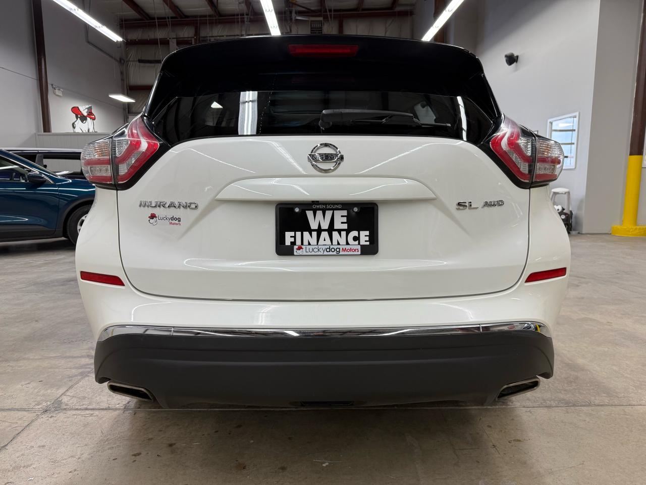 2017 Nissan Murano SL - Photo #5