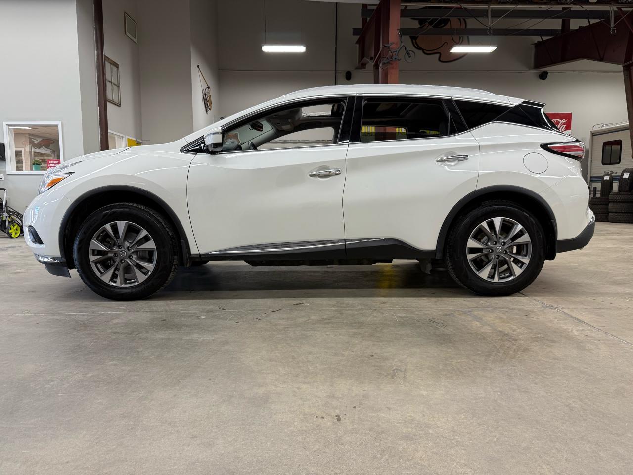 2017 Nissan Murano SL - Photo #3