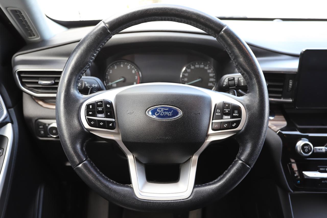 2021 Ford Explorer Limited 4WD Photo5