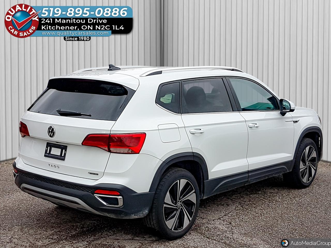 2024 Volkswagen Taos Comfortline 4MOTION AWD *HEATED SEATS* Photo3