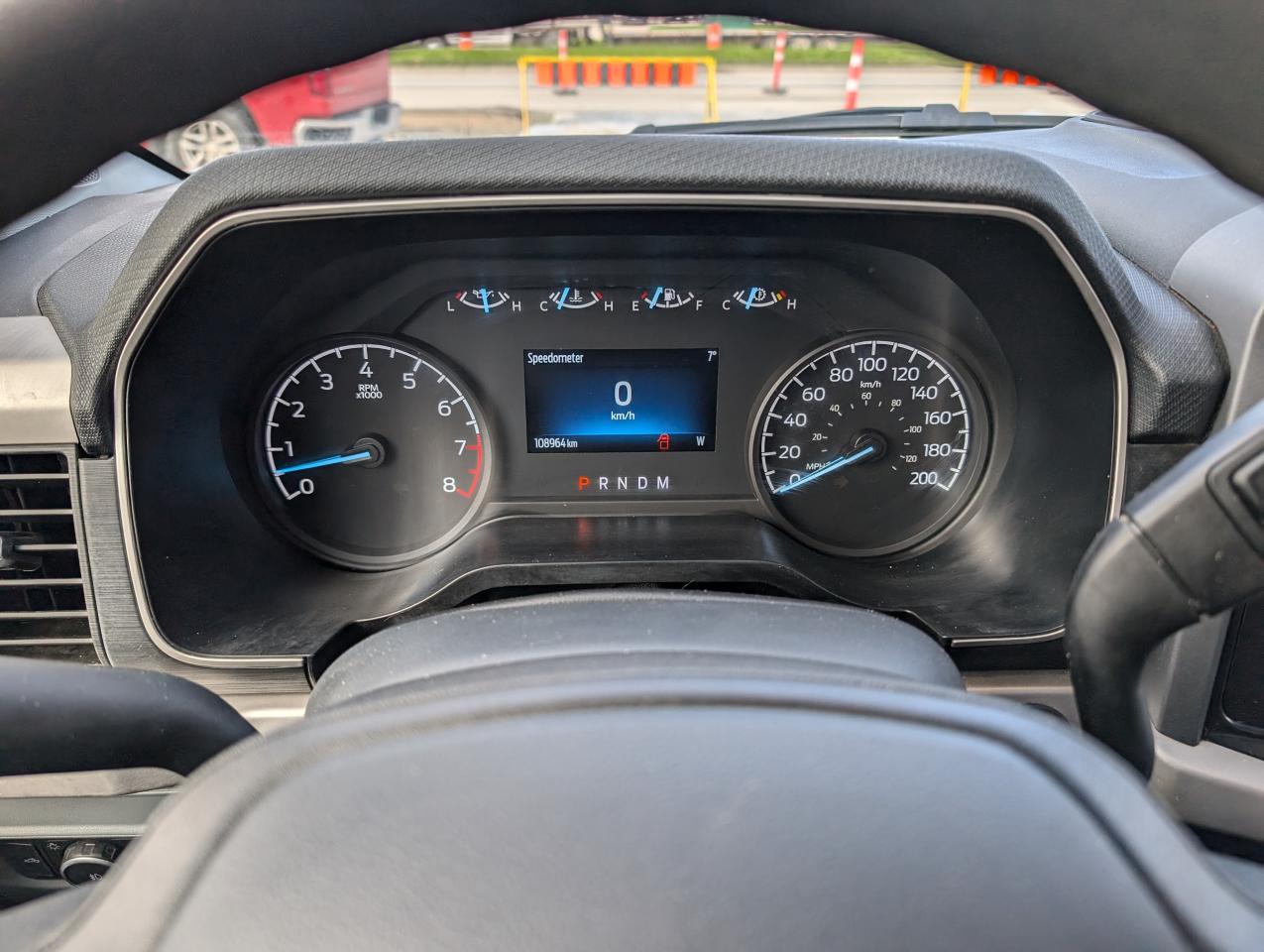2022 Ford F-150 XLT | NO ACCIDENTS | ONE OWNER | MB OWNED - Photo #12