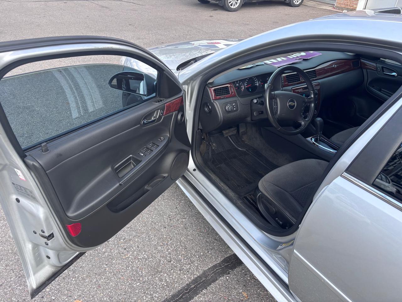 2009 Chevrolet Impala LTZ CERTIFIED! GREAT DEAL! - Photo #14