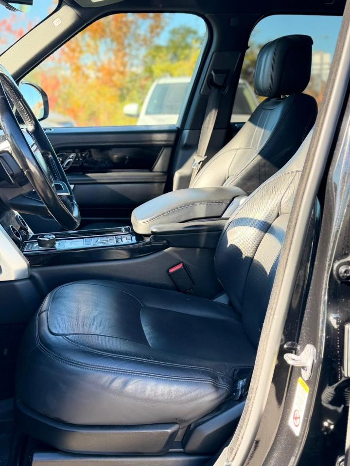 2018 Land Rover Range Rover HSE - Photo #13