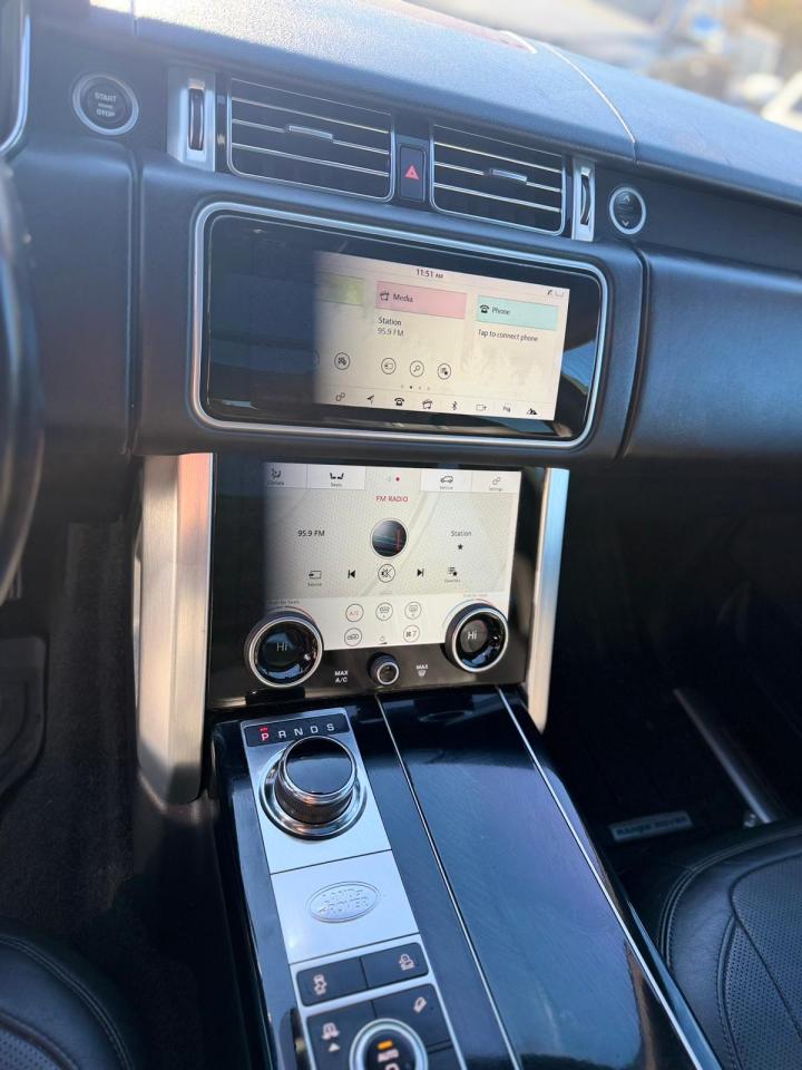 2018 Land Rover Range Rover HSE - Photo #9