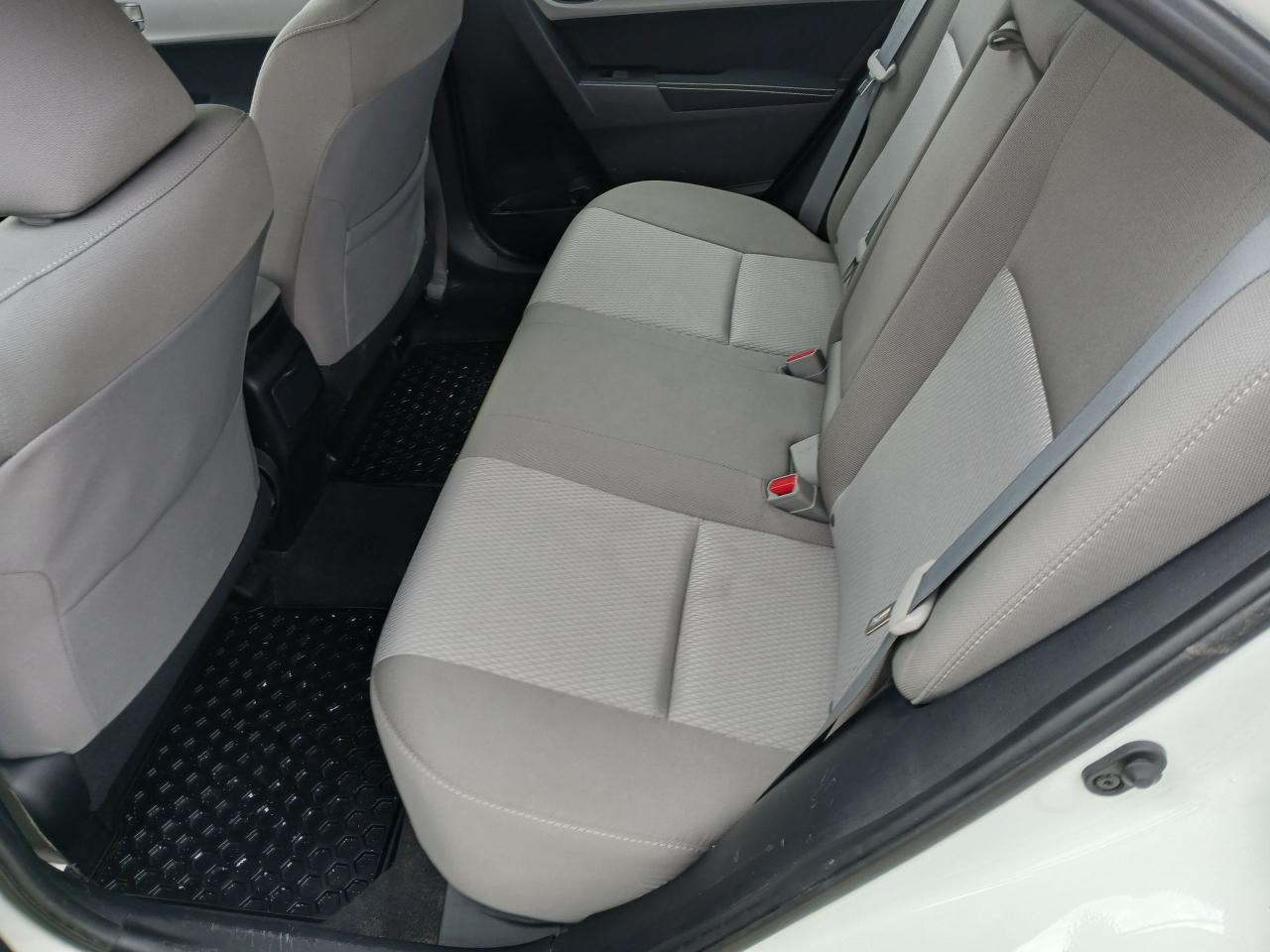 2015 Toyota Corolla LE - Photo #11