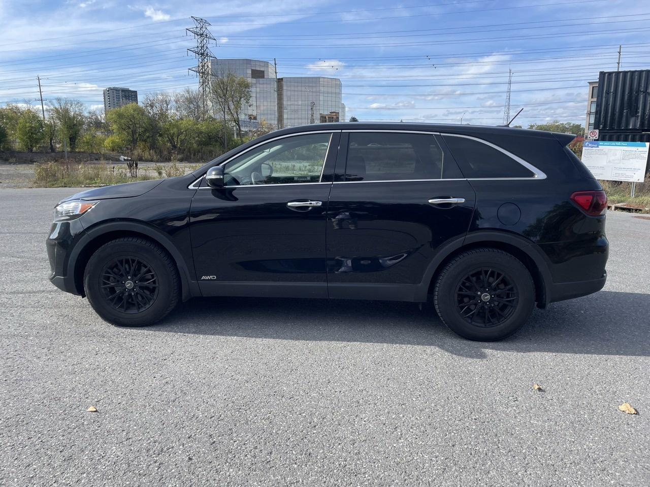 2020 Kia Sorento LX AWD - Photo #2