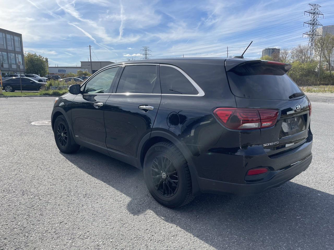 2020 Kia Sorento LX AWD - Photo #4