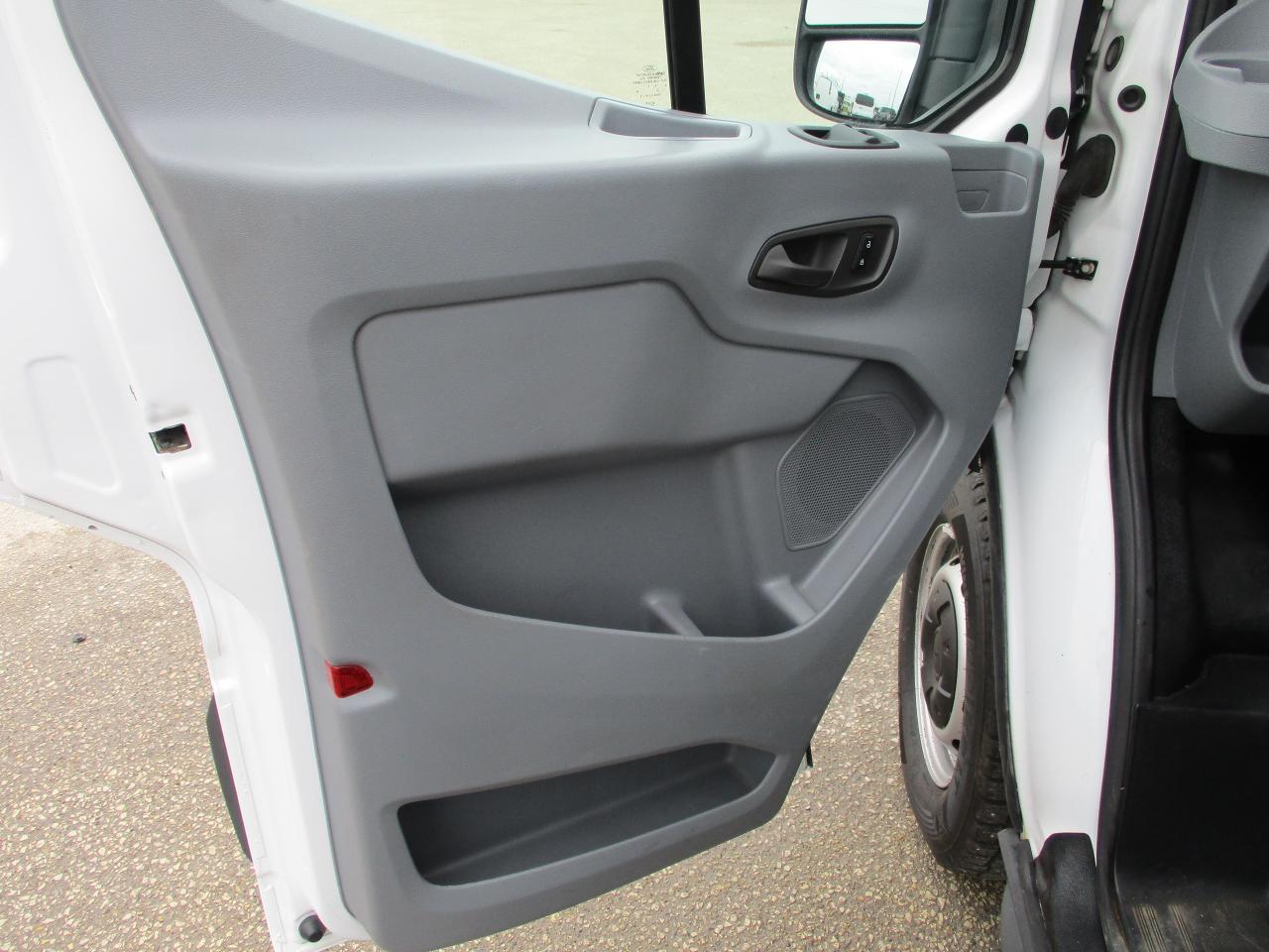 2017 Ford Transit Cargo Van T-150 148" Low Rf 8600 GVWR Sliding RH Dr - Photo #8