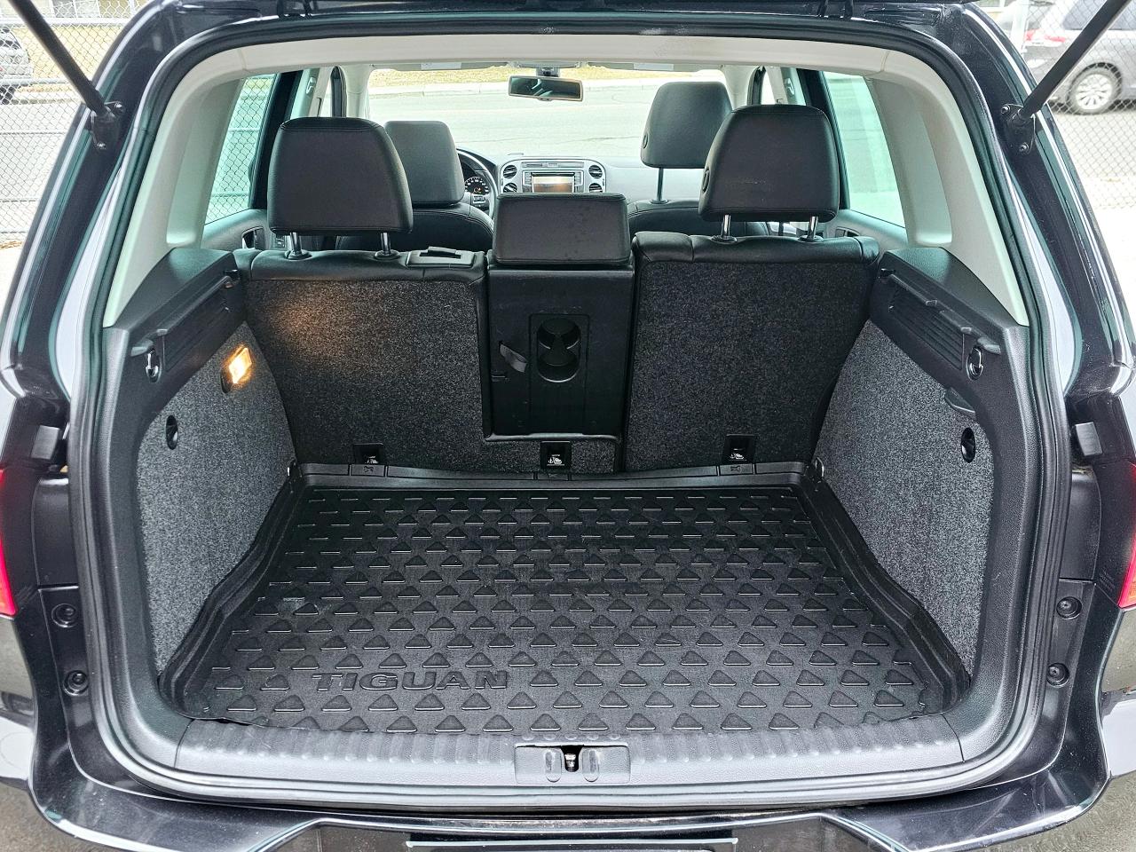 2017 Volkswagen Tiguan Highline | Sport Package | AWD - Photo #6