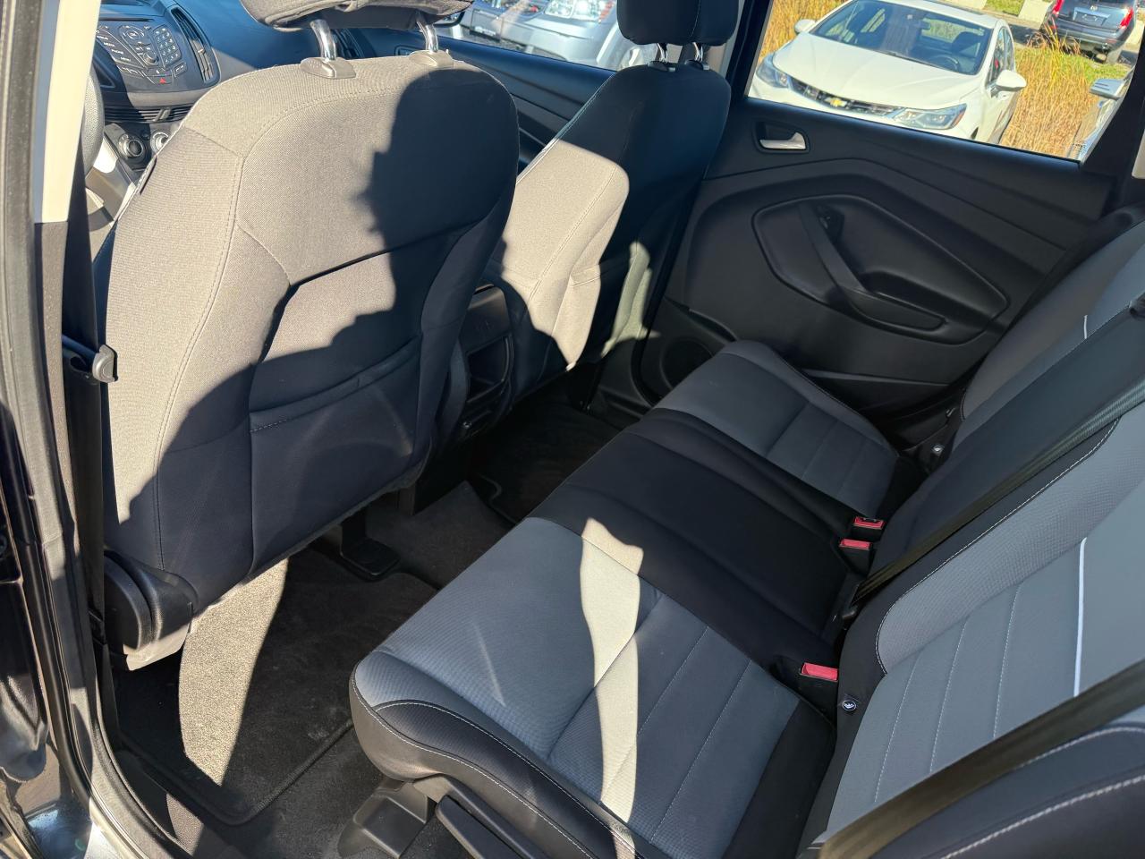 2014 Ford Escape SE**** CHECK IT out!! *** low price SUV! Photo