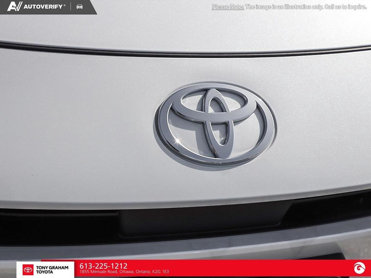 2026 Toyota Prius Plug-In Hybrid SE Photo