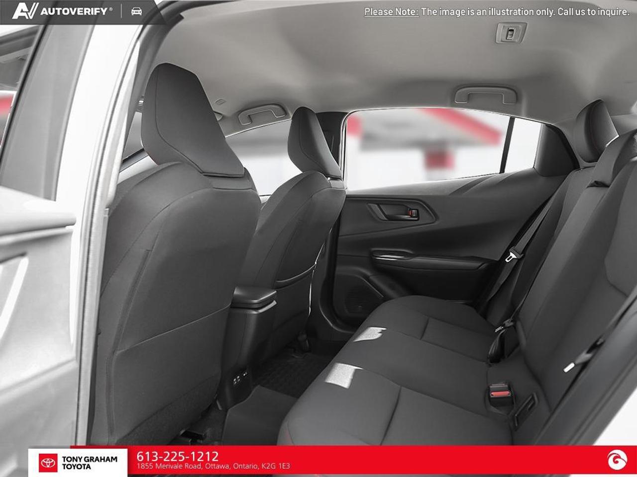 2026 Toyota Prius Plug-In Hybrid SE Photo