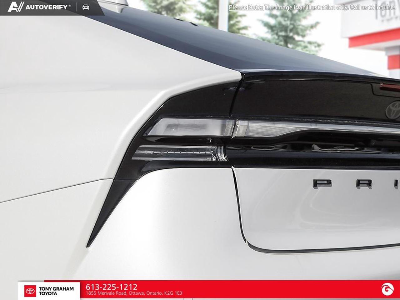 2026 Toyota Prius Plug-In Hybrid SE Photo