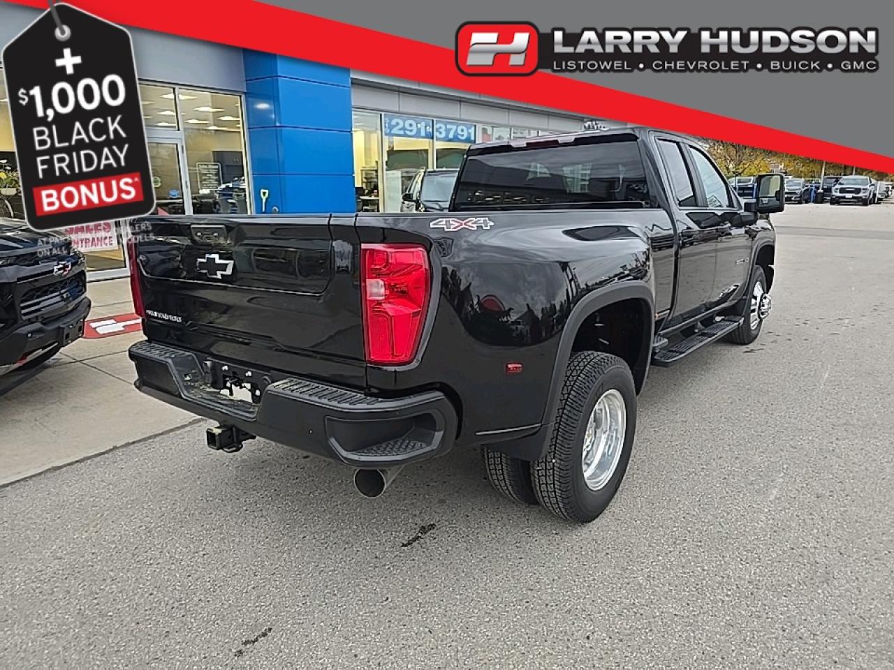 2026 Chevrolet Silverado 3500HD  Photo2