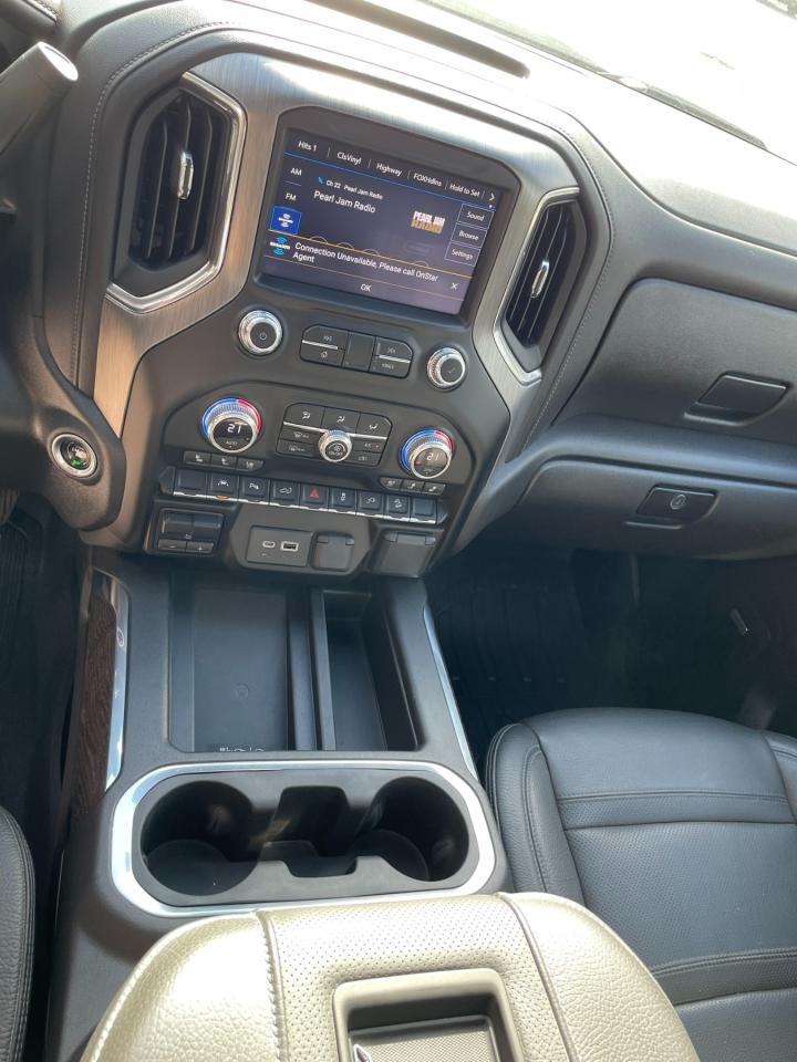 2021 GMC Sierra 1500 Denali HAL Certified | One Owner | Crew | Leather | Navigation | Sunroof | 20" Wheels Photo