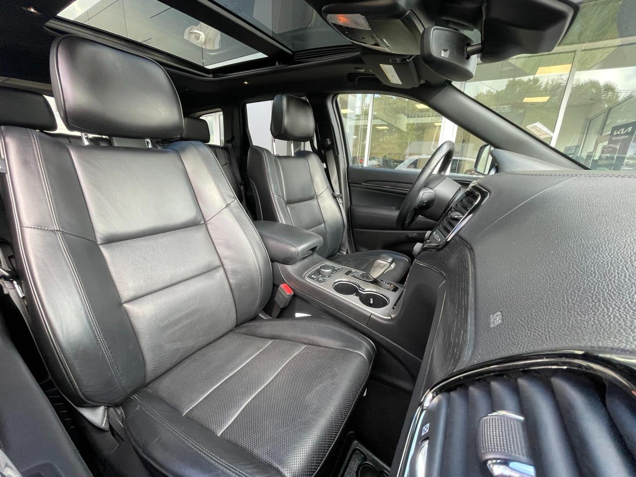 2019 Jeep Grand Cherokee Overland HAL Certified | One Owner | High Altitude | AWD | Leather | Navigation | Sunroof | 20" Wheels Photo