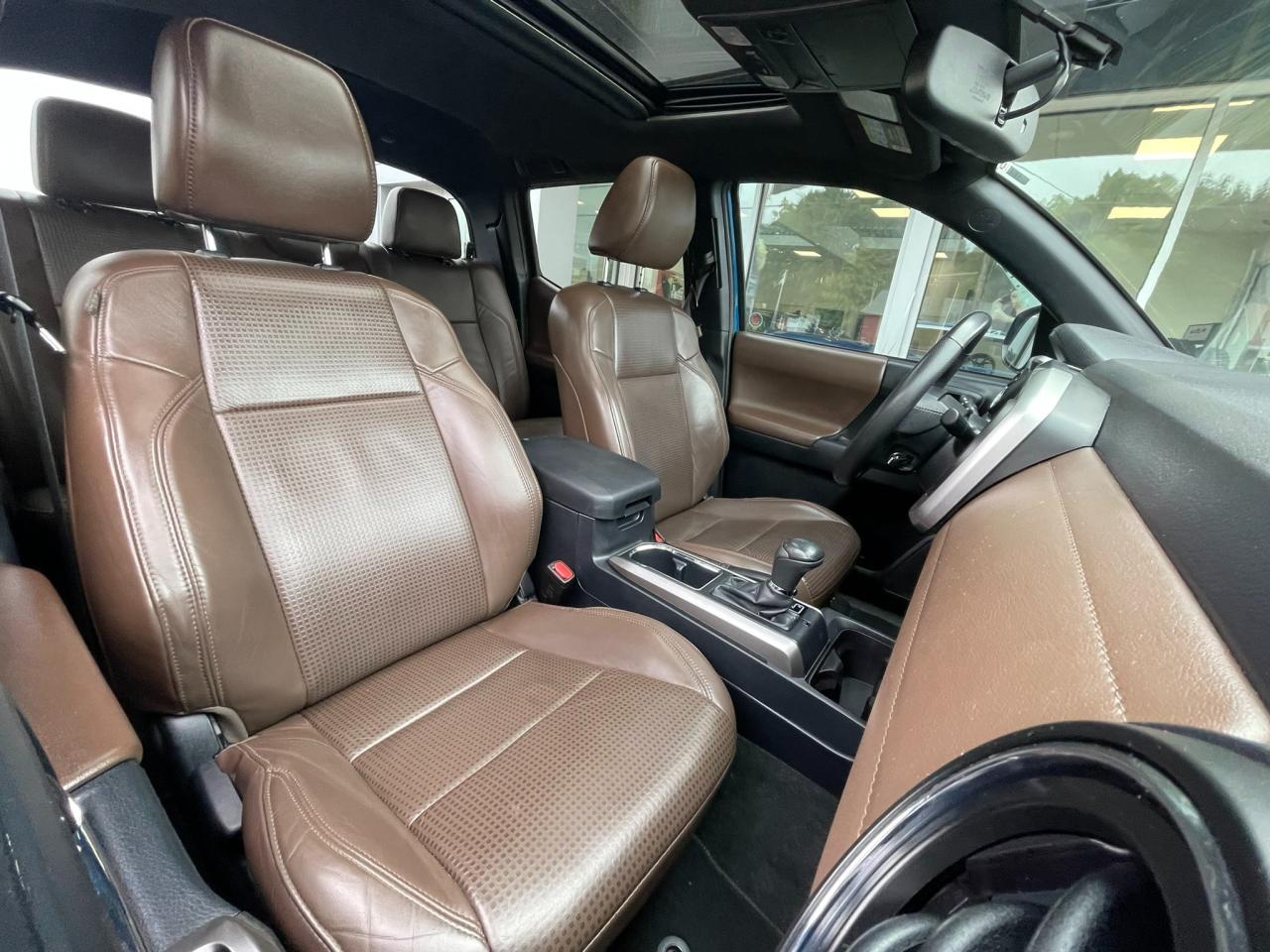 2016 Toyota Tacoma Limited HAL Certified | One Owner! | LIMITED | Double Cab | Leather | Navigation | Sunroof | 17" Wheels Photo