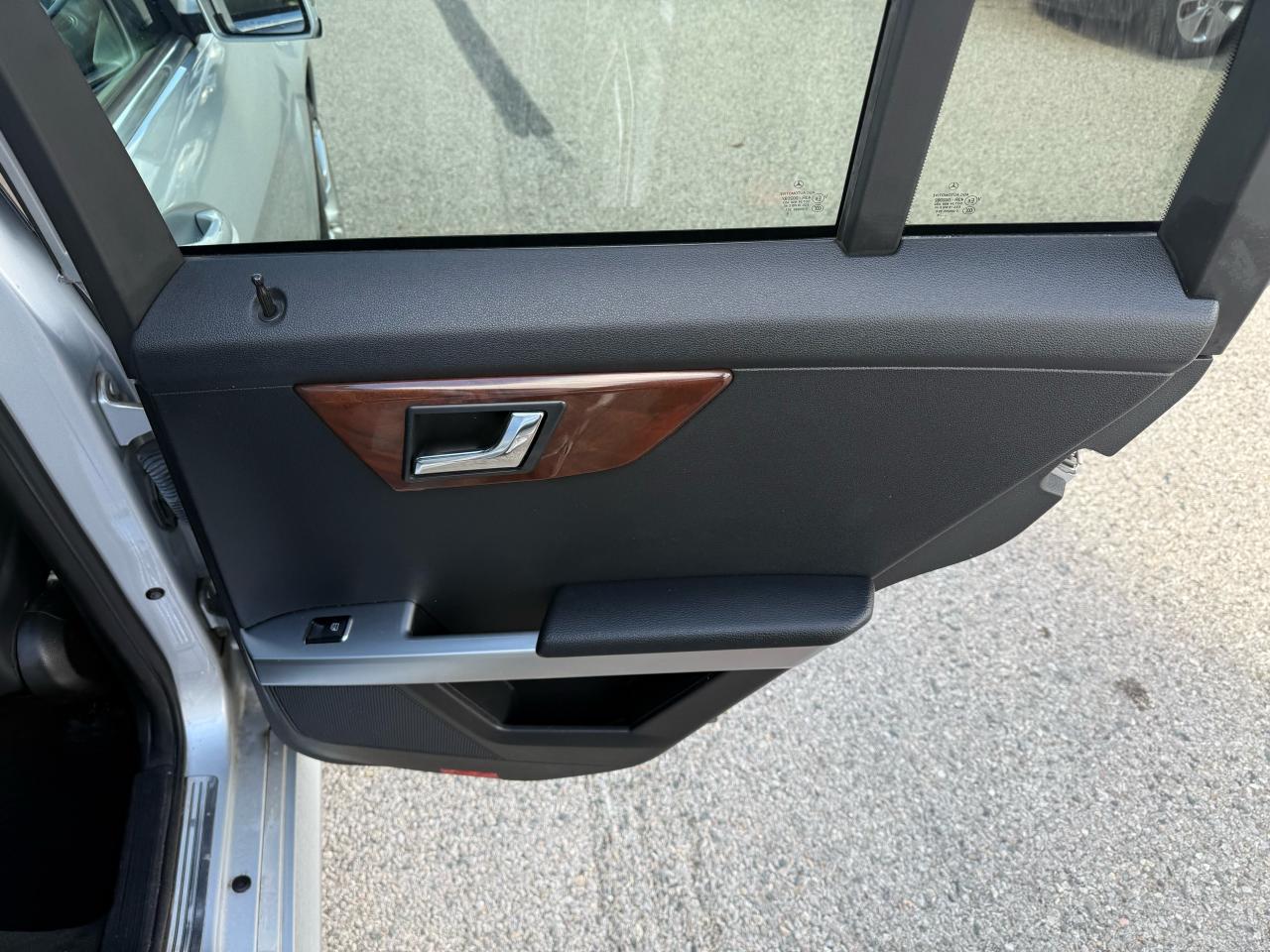 2011 Mercedes-Benz GLK-Class GLK 350 Photo