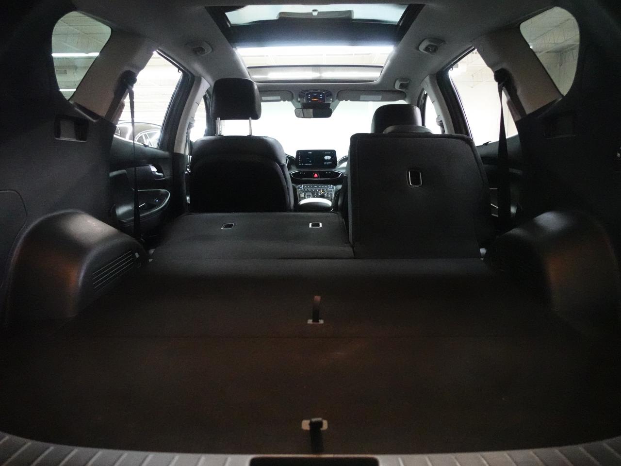 2023 Hyundai Santa Fe PREFERRED | AWD | Nav | Leather | Panoroof | BSM