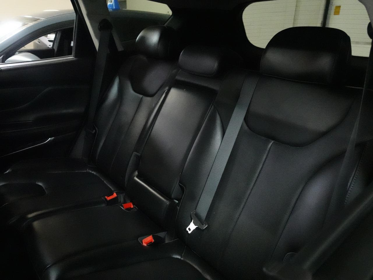 2023 Hyundai Santa Fe PREFERRED | AWD | Nav | Leather | Panoroof | BSM