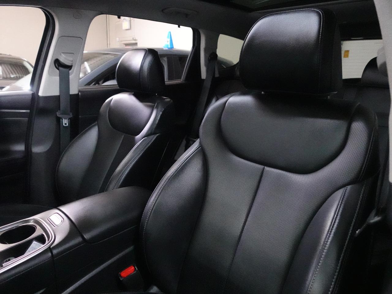 2023 Hyundai Santa Fe PREFERRED | AWD | Nav | Leather | Panoroof | BSM