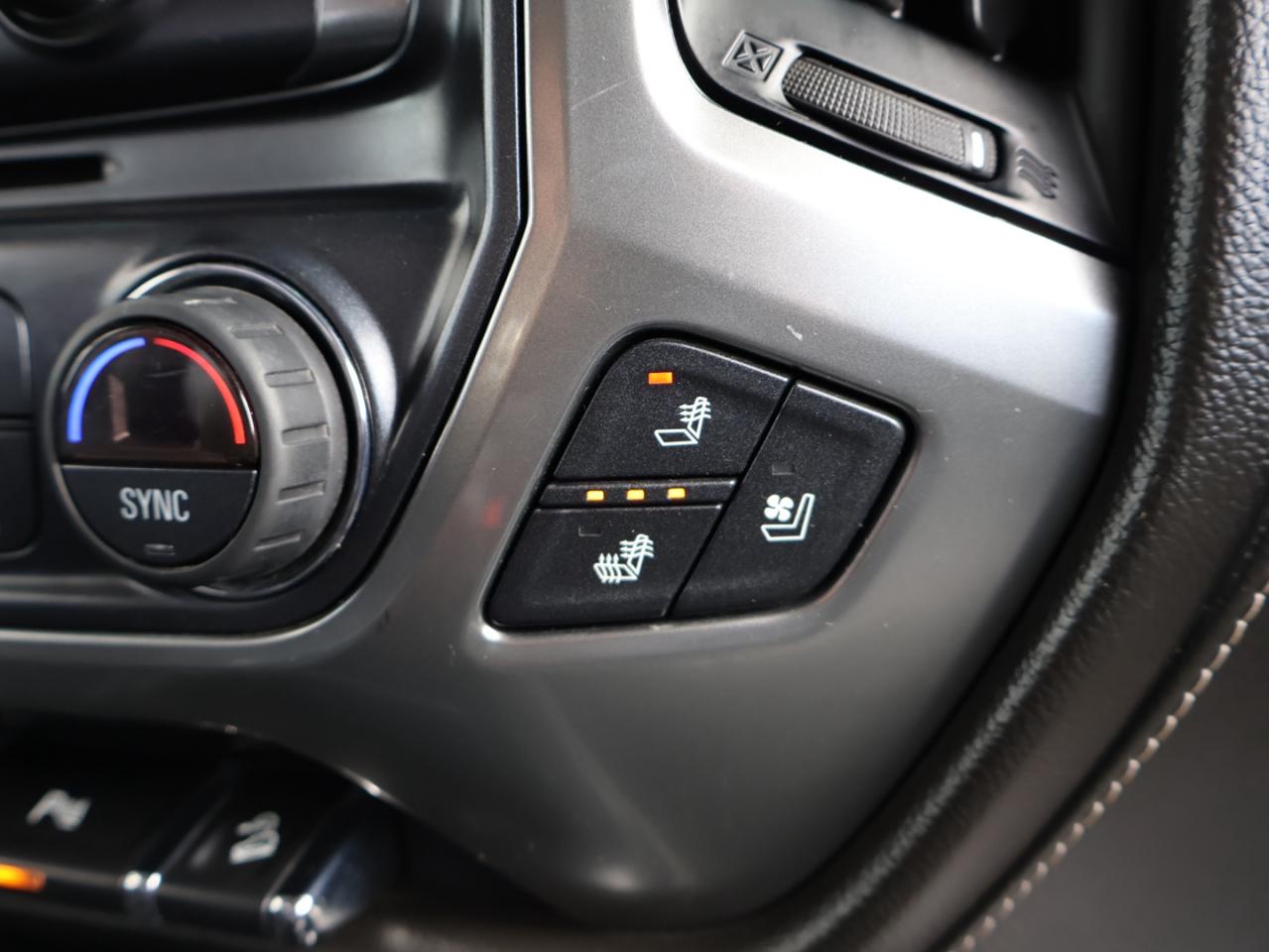 2018 Chevrolet Silverado 1500 V8 LTZ CREW 4WD CERTIFIED CAMERA NAV BLUETOOTH LEATHER HEATED SEATS SUNROOF CRUISE ALLOYS - Photo #23