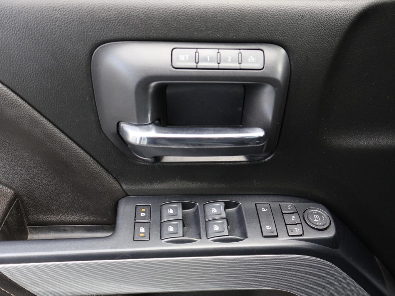 2018 Chevrolet Silverado 1500 V8 LTZ CREW 4WD CERTIFIED CAMERA NAV BLUETOOTH LEATHER HEATED SEATS SUNROOF CRUISE ALLOYS - Photo #29