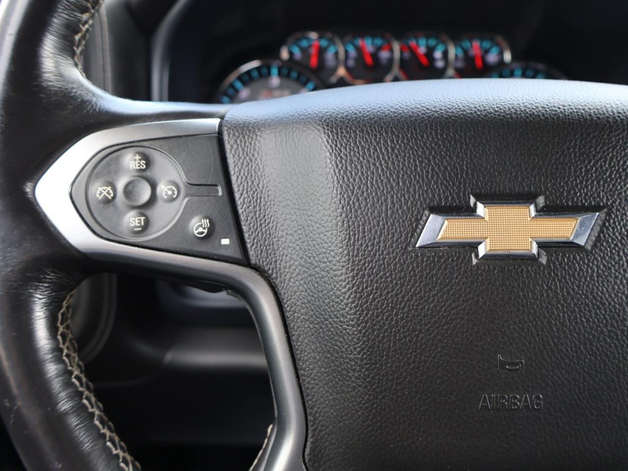 2018 Chevrolet Silverado 1500 V8 LTZ CREW 4WD CERTIFIED CAMERA NAV BLUETOOTH LEATHER HEATED SEATS SUNROOF CRUISE ALLOYS - Photo #32