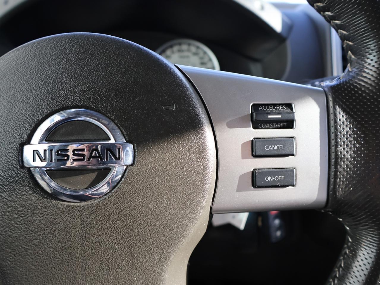 2015 Nissan Xterra V6 PRO-4X 4WD CERTIFIED *ACCIDENT FREE*1 OWNER* CAMERA NAV BLUETOOTH LEATHER HEATED SEATS CRUISE ALLOYS - Photo #21
