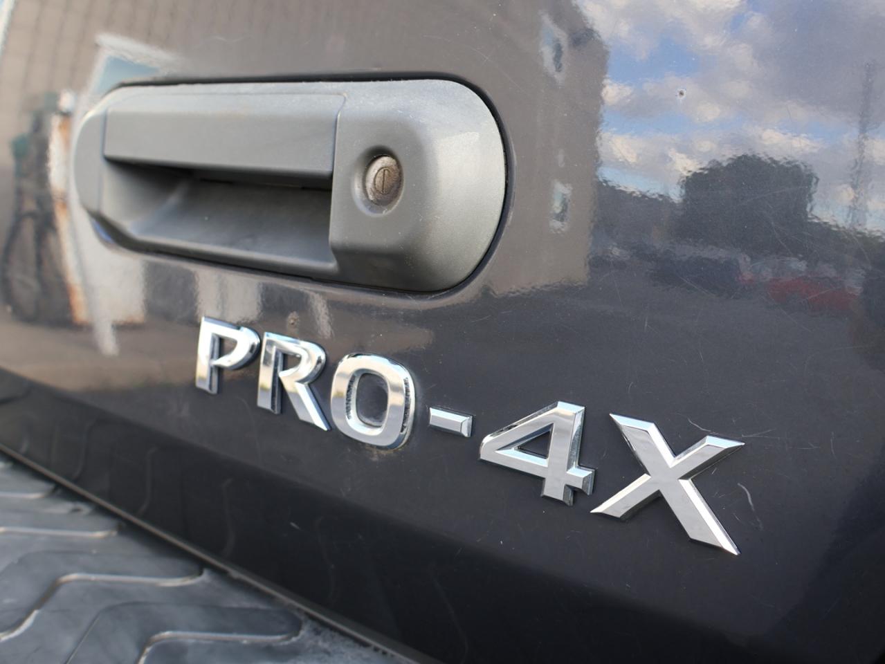 2015 Nissan Xterra V6 PRO-4X 4WD CERTIFIED *ACCIDENT FREE*1 OWNER* CAMERA NAV BLUETOOTH LEATHER HEATED SEATS CRUISE ALLOYS - Photo #23