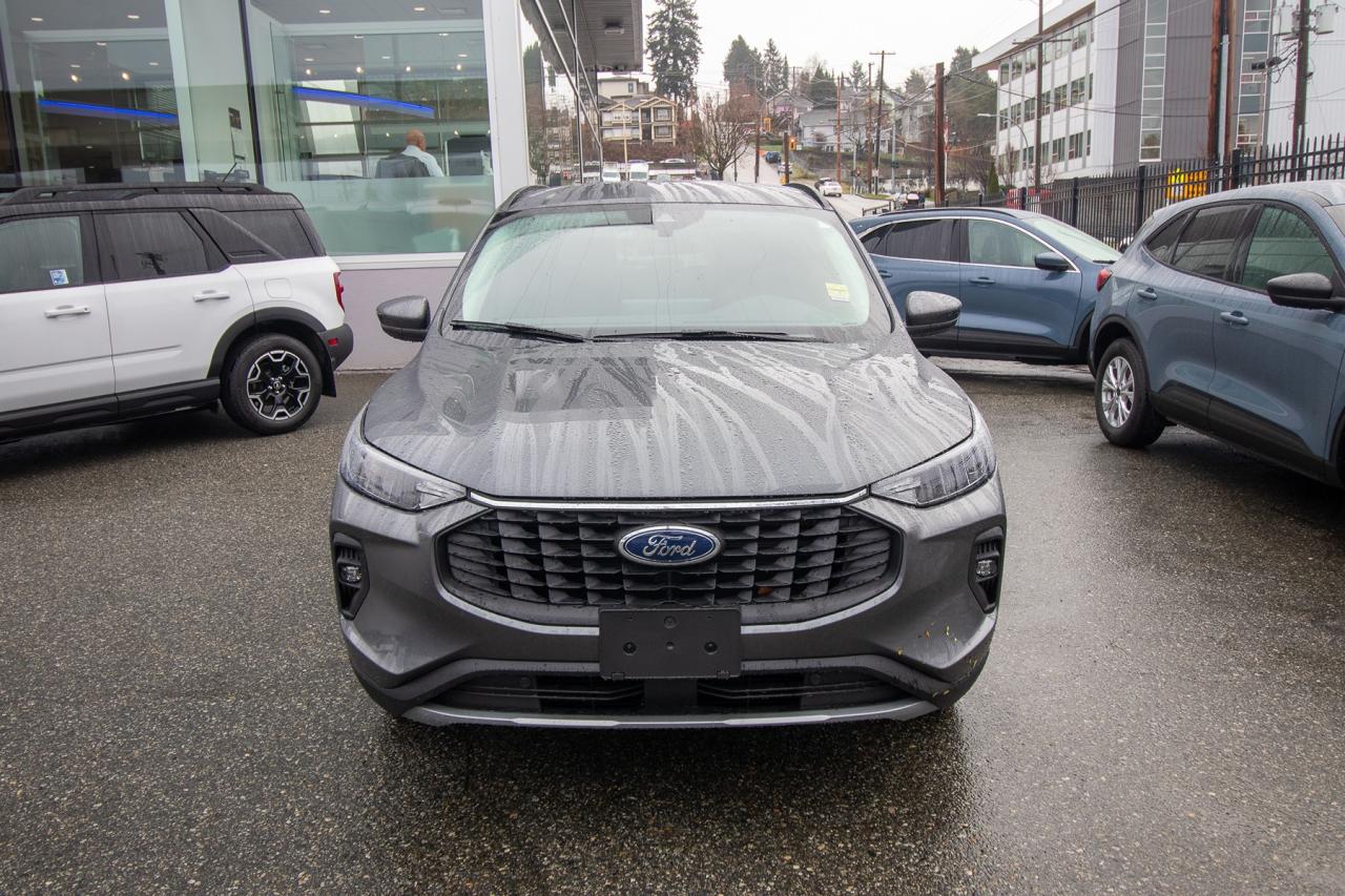 2026 Ford Escape PHEV FWD Hybrid Photo2