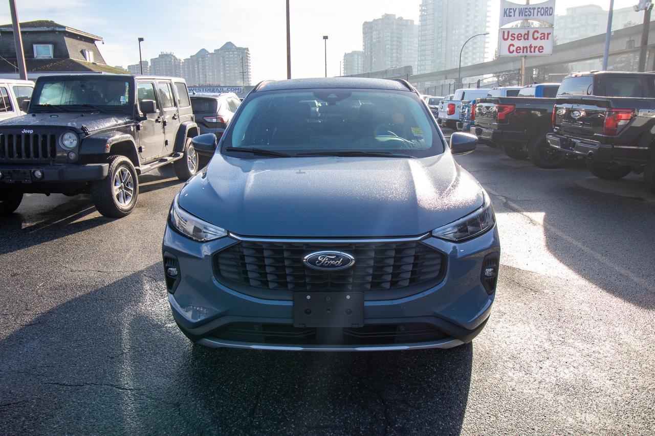 2026 Ford Escape PHEV FWD Hybrid Photo2